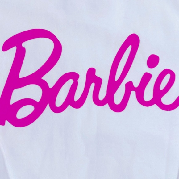 Barbie White Crew Neck NWT Excellent Condition - Picture 7 of 7